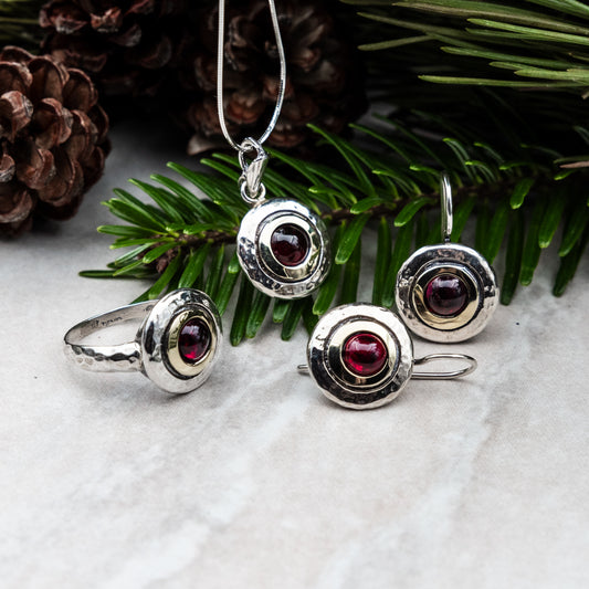 Your Ultimate Christmas Shopping Guide at DEN'O Silver