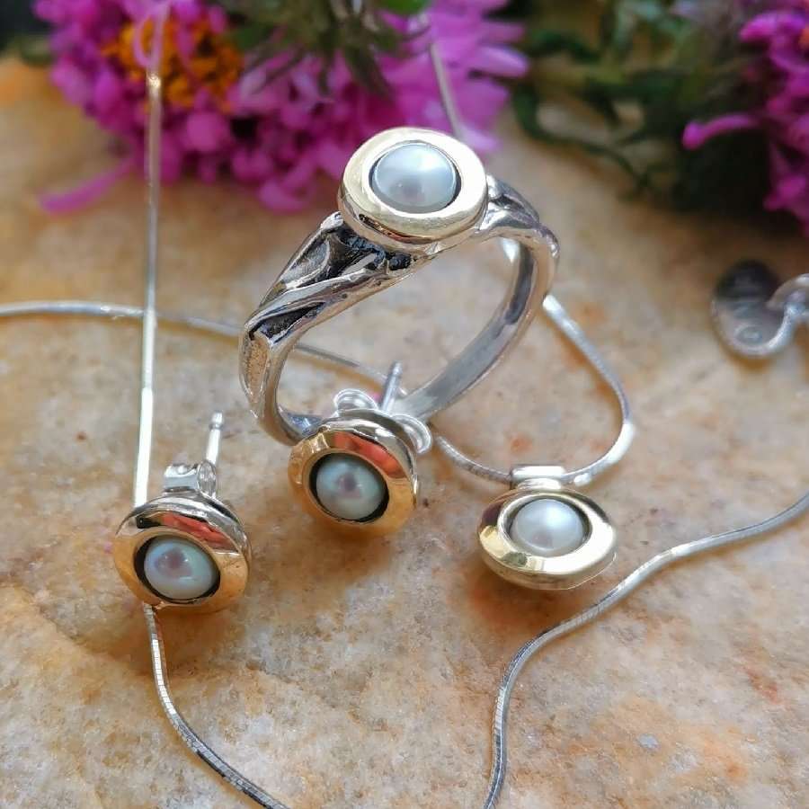 Silver ring with pearl and gold MVR1576GPL