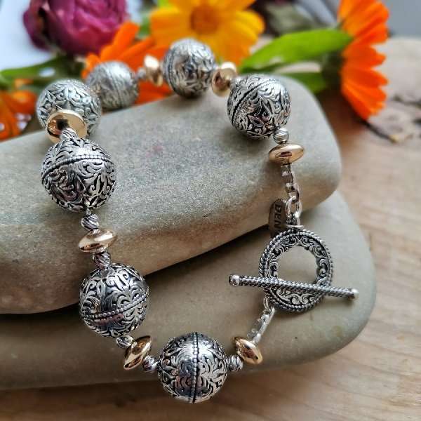 Silbernes Armband mit vergoldetem MVBh18