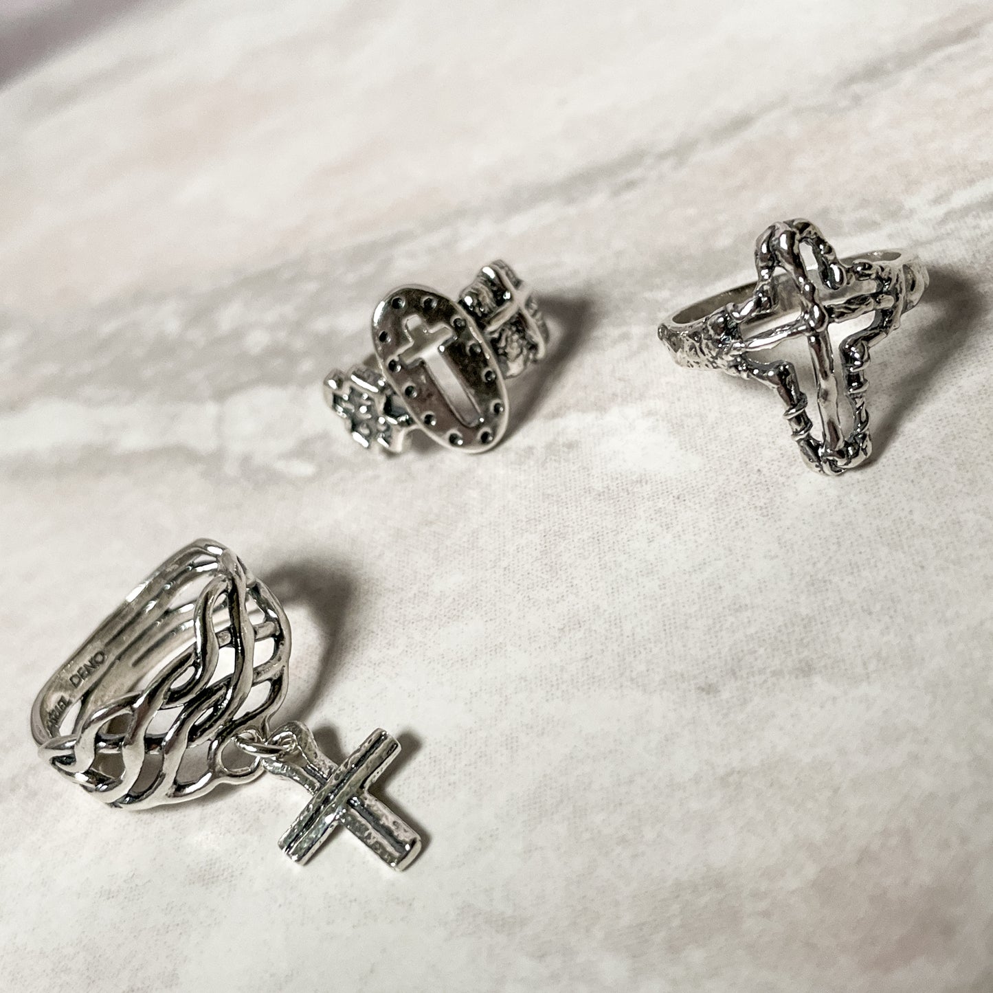 Серебряное кольцо 01R30578