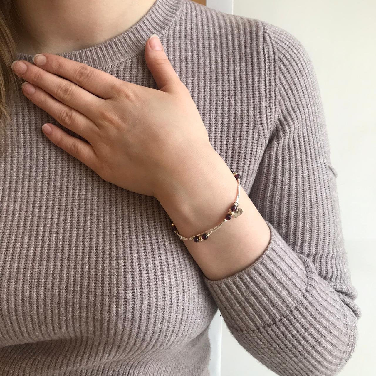 Silberarmband mit Granat 01B382GR