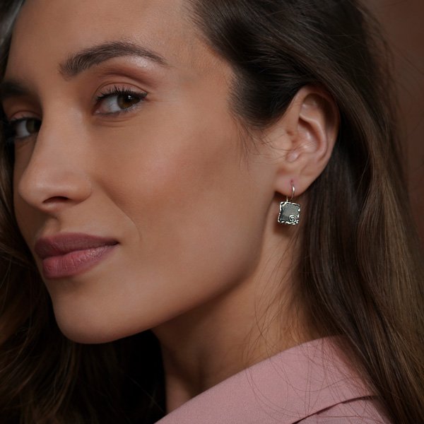 Boucles d'oreilles en argent 01E098