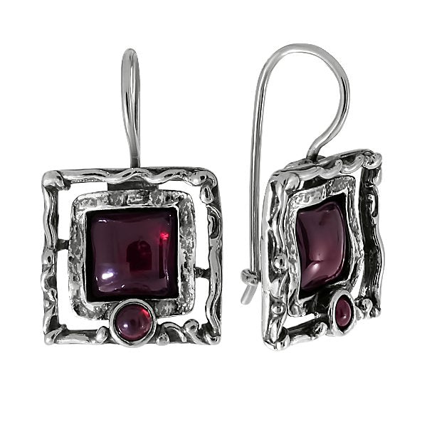 Boucles d'oreilles en argent avec grenat 01E246GR