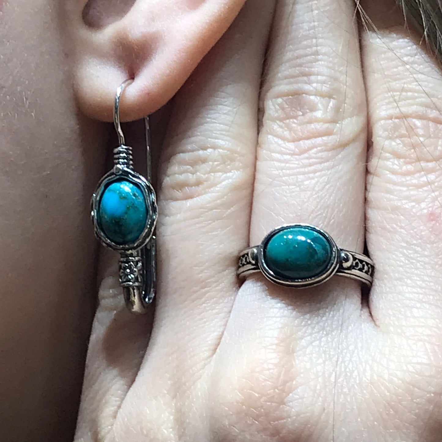 Silver earrings with turquoise 01E617TQ