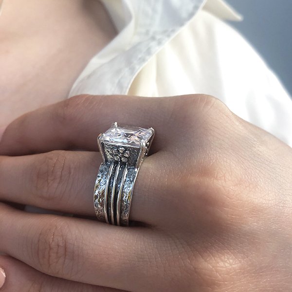 Silberring mit Zirkon 01R630CZ