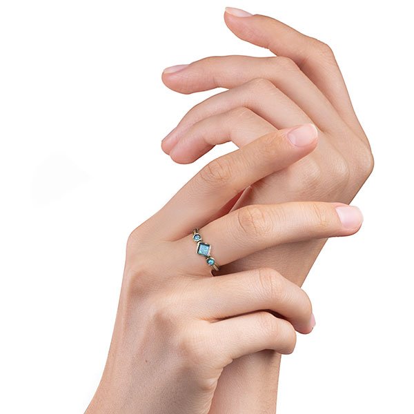 Серебряное кольцо с опалом 01R758OP