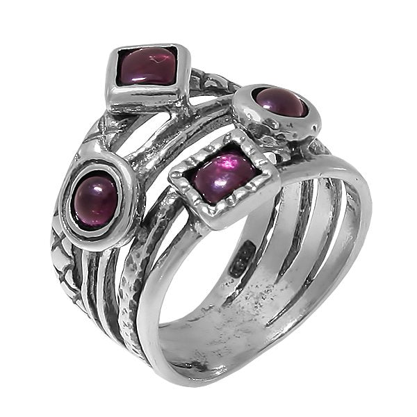 Silver ring with garnet 01R799GR