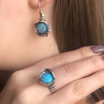 Silberne Ohrringe mit Opal und Gold MVE812GOP