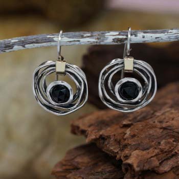 Silberohrringe mit Onyx und Gold MVE1447GON