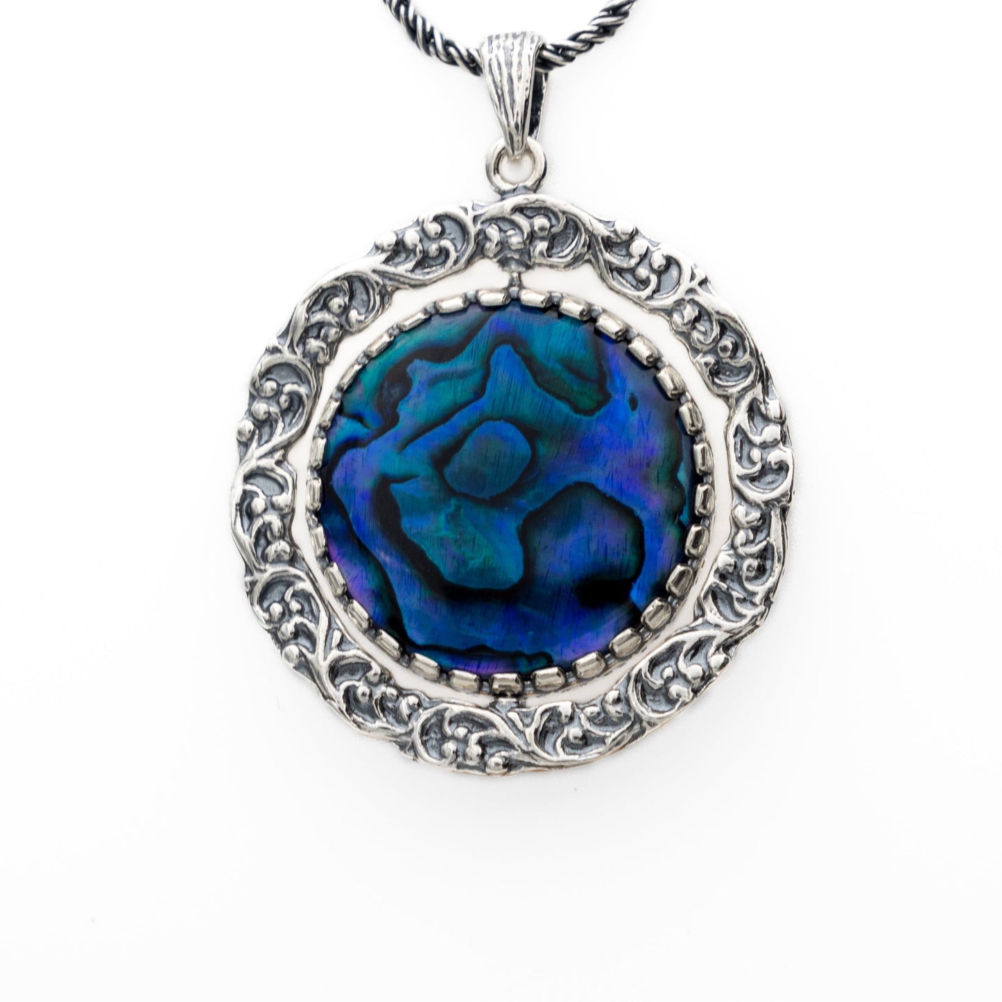 Silver necklace with a spinning shell 01N4382SH