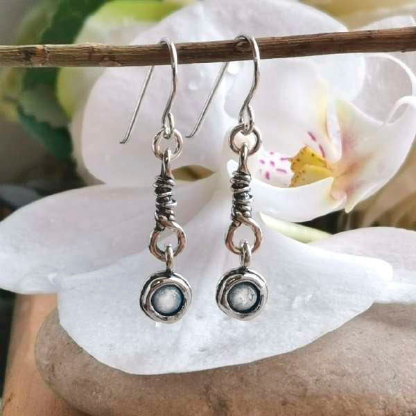 Silver earrings with pearl 01E2127PL
