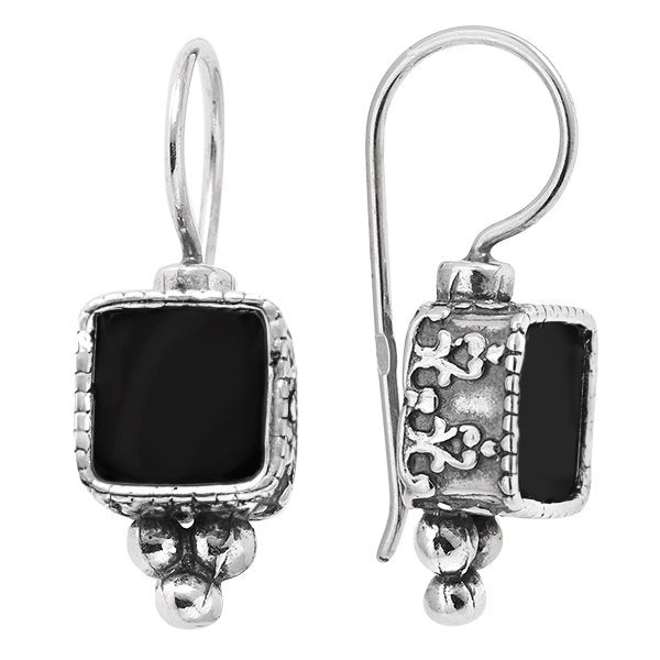 Boucles d'oreilles en argent avec onyx 01E279ON