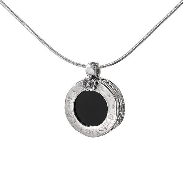 Silver necklace with onyx 01N1821ON