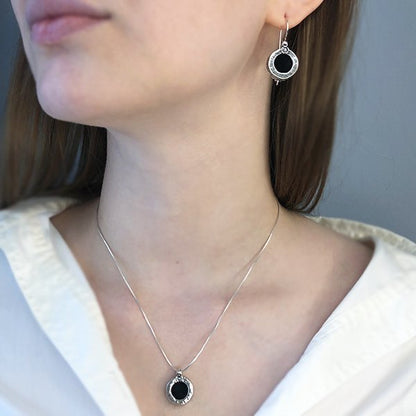 Silver necklace with onyx 01N1821ON