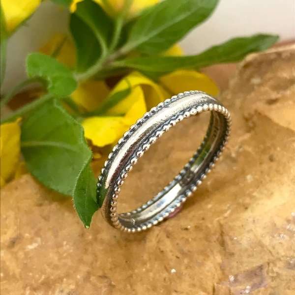 Silver ring MVR14362