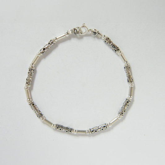 Silver bracelet 01B1034