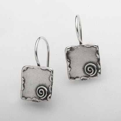 Silver earrings 01E098