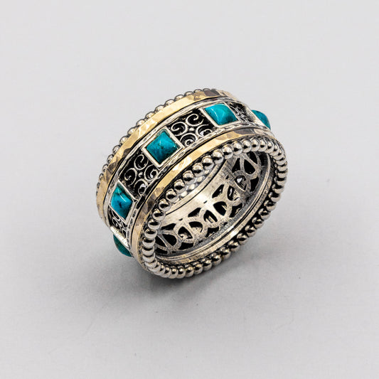 Silver Spinner ring with Turquoise and Gold MVRK9GTQ