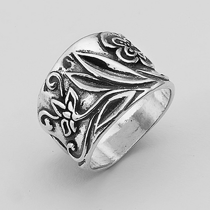 Серебряное кольцо 01R665