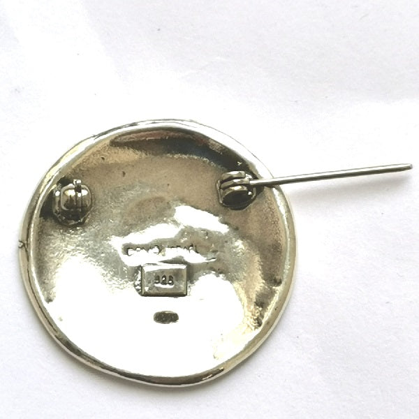 Silver brooch 01CBR029