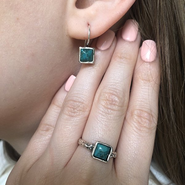 Boucles d'oreilles en argent avec turquoise 01E064TQ