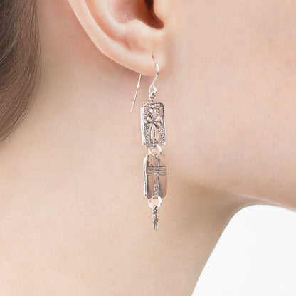 Silver earrings 01E3443