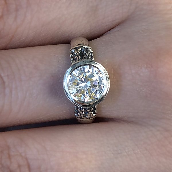 Серебряное кольцо с цирконом 01R1617CZ