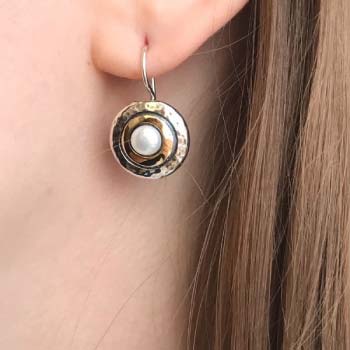 Silberne Ohrringe mit Perlen und Gold MVE1408GPL