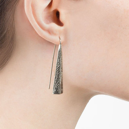 Silver earrings 01E992