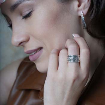 Silver earrings MVE776