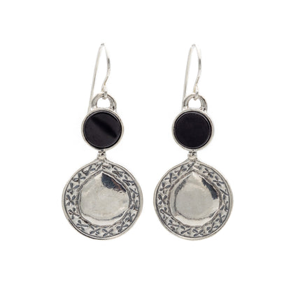 Silver earrings with onyx 01E808ON