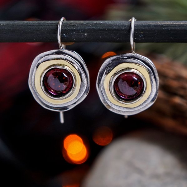 Silver earrings with garnet and gold MVE1103GGR